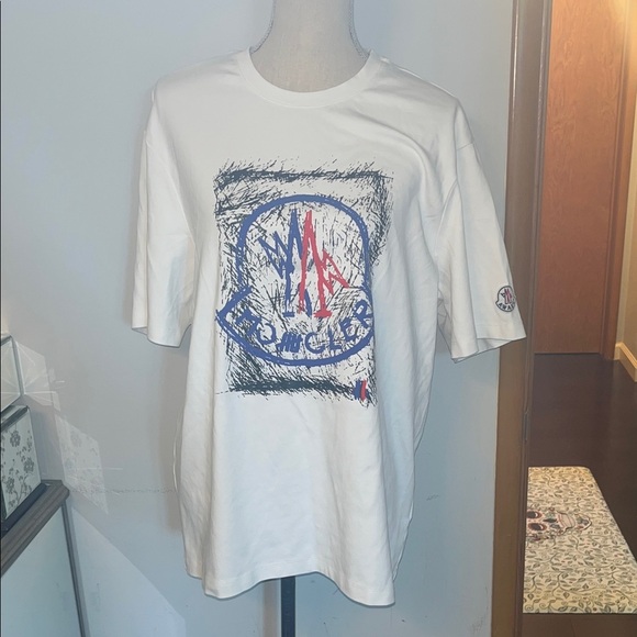 Moncler White Graphic T-Shirt size 4XL - Picture 1 of 9